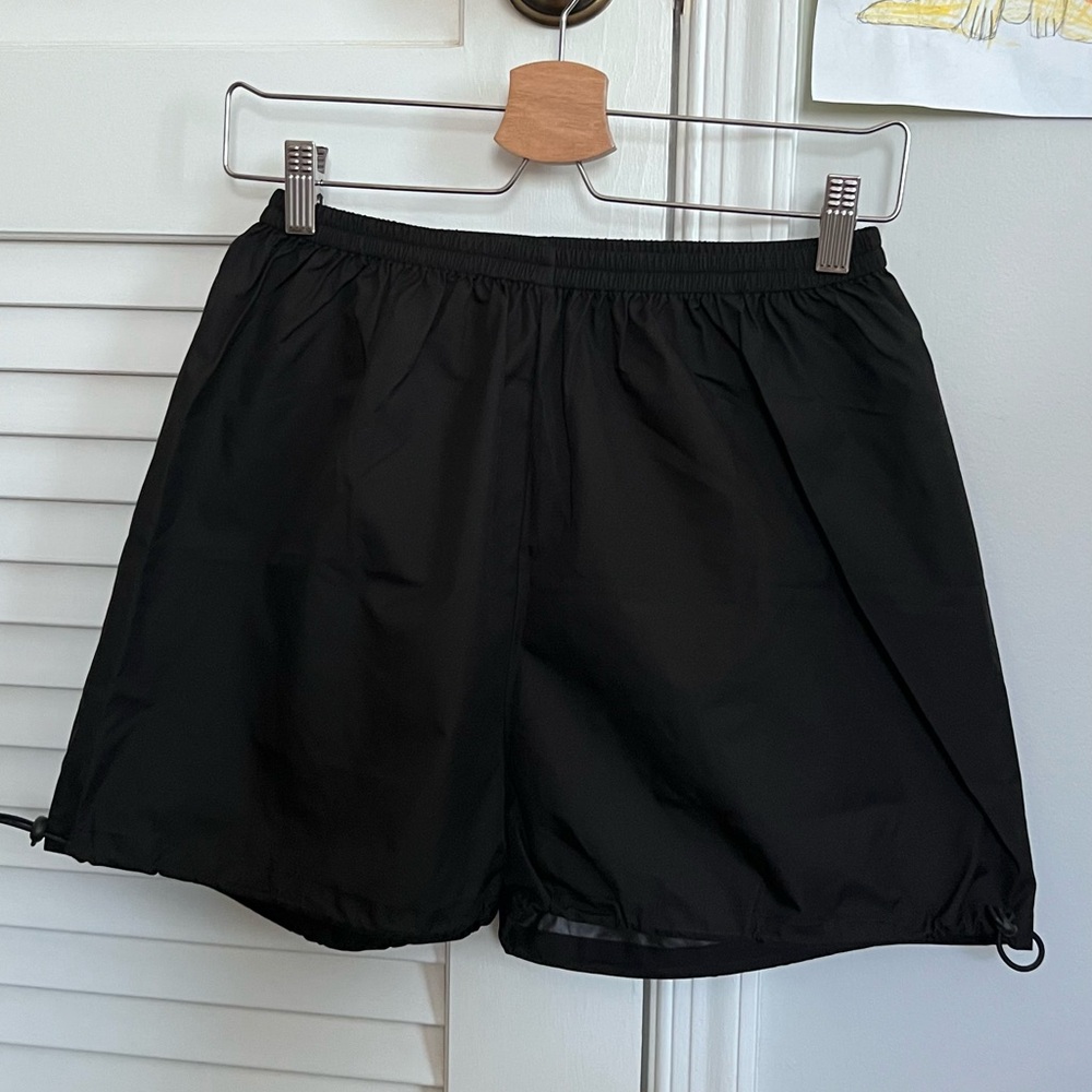 Ballet warm up shorts coated size L